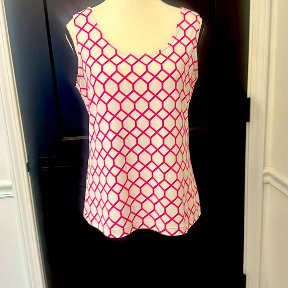 Chicos size one hot pink tank top, barely worn four-way stretch